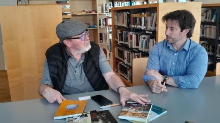 Pedro Solans y los libros de Corprens fueron recibidos por el Instituto Cervantes de Praga