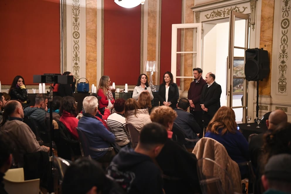 «Ciencia en Diálogo Córdoba»: científicos disertaron sobre inteligencia artificial