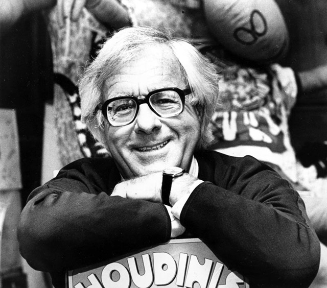 13 años sin Ray Bradbury: el profeta de lo cotidiano en la era tecnológica