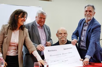 La UBA distingue a Martín Caparrós con el Doctorado Honoris Causa